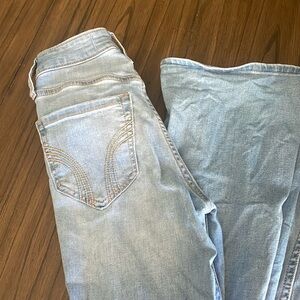 Hollister jeans size 000s w23s ripped flare jeans